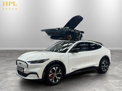 Ford Mustang Mach-E Extended Range 91kWh SUV 5dr Electric Automatic (294 ps) 2 Owners - Sat Nav
