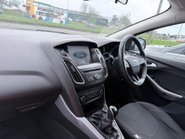 Ford Focus 1.0 ZETEC 8