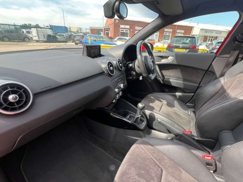 Audi A1 1.4 A1 Sportback TFSI Black Edition 5dr - NATIONAL DELIVERY* 17