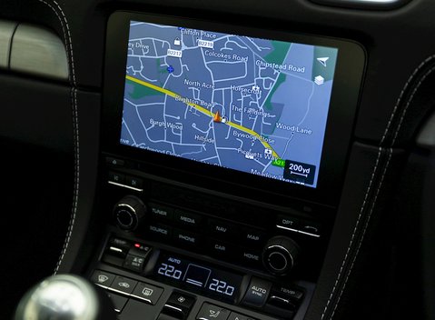 Porsche 718 Cayman GTS 4.0 15