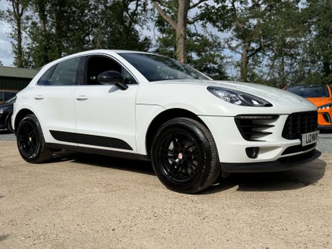 Porsche Macan 3.0 Macan S D Semi-Auto 4WD 5dr 8