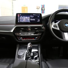 BMW 5 Series M550i xDrive - 1 Owner FBMWSH 2