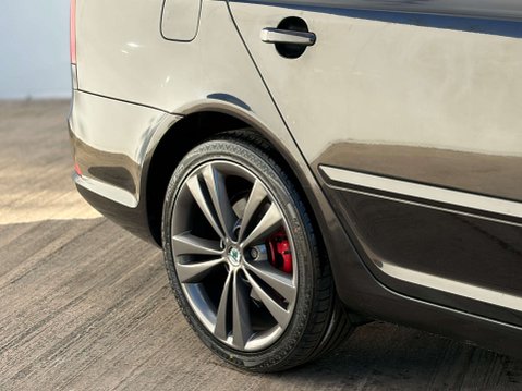Skoda Octavia 2.0 Octavia vRS TDI CR Semi-Auto 5dr 10