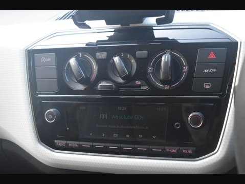 Volkswagen Up 1.0 White Edition Hatchback 5dr Petrol Manual Euro 6 (s/s) (60 ps) 15