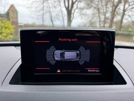 Audi Q3 TDI QUATTRO SE 37