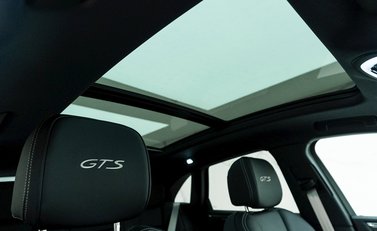 Porsche Macan GTS 11