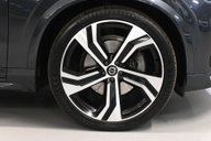 Volvo XC90 2.0 XC90 R-Design Pro B5 MHEV AWD Auto 4WD 5dr 14