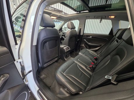 Audi SQ5 3.0 BiTDI V6 SUV 5dr Diesel Tiptronic quattro Euro 5 (s/s) (313 ps) 24