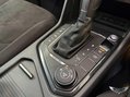 Volkswagen Tiguan 2.0 TSI SEL DSG 4Motion Euro 6 (s/s) 5dr 28