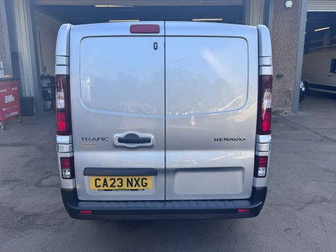 Renault Trafic 2.0 dCi Blue LL30 Sport Crew Van Double Cab 6dr Diesel Manual L2 H1 Euro 6 25