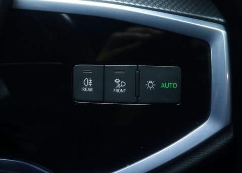 Audi Q3 1.5 Q3 Black Edition 35 TFSI MHEV Semi-Auto 5dr 40