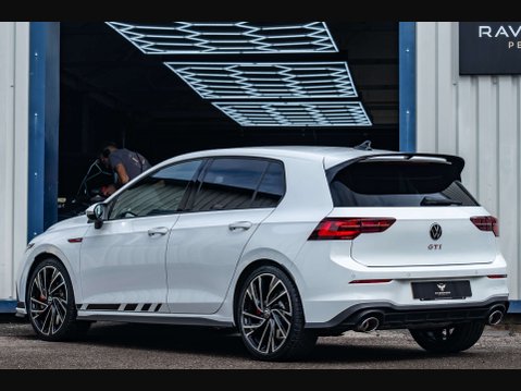 Volkswagen Golf 2.0 Golf Clubsport GTi TSi Semi-Auto 5dr 2