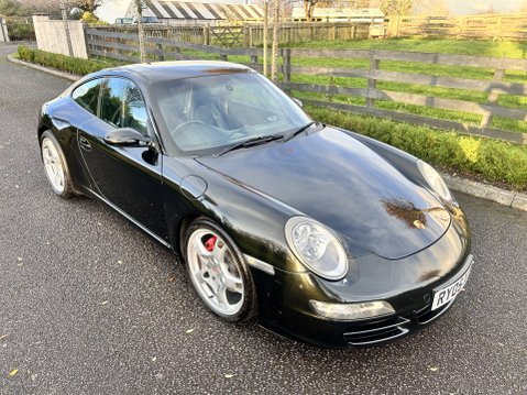 Porsche 911 CARRERA 2 S 4