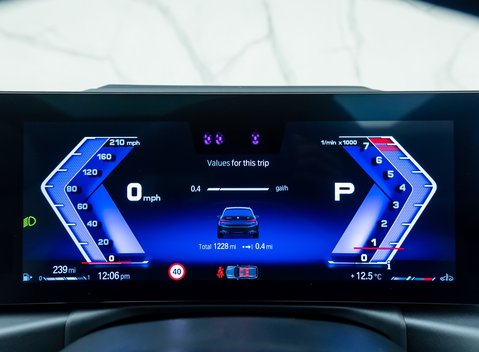 BMW Alpina B3 Touring 21