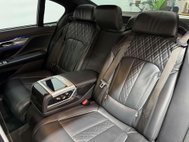 BMW 7 Series 3.0 740Ld M Sport Saloon 4dr Diesel Auto xDrive Euro 6 (s/s) (320 ps) 46