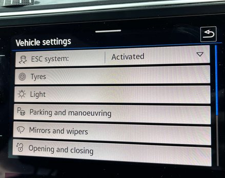 Volkswagen Tiguan 1.5 Tiguan Allspace Life TSi Semi-Auto 5dr 46