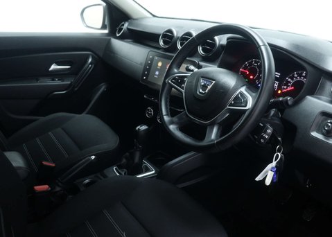 Dacia Duster 1.3 Duster Comfort TCe 4x2 Auto 5dr 38