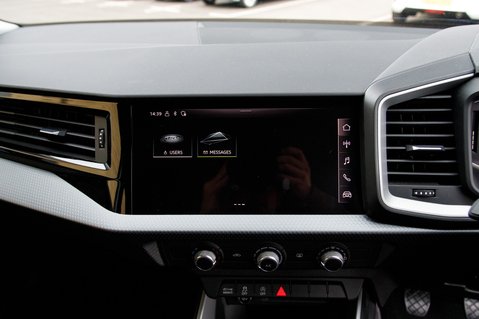 Audi A1 SPORTBACK TFSI SPORT 23