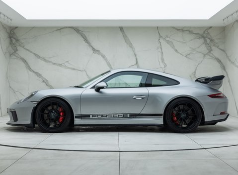 Porsche 911 GT3 (991.2) 5