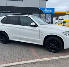 BMW X5 XDRIVE40D M SPORT AUTO 7 SEATS 4