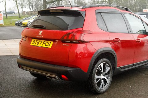 Peugeot 2008 PURETECH S/S GT LINE 8