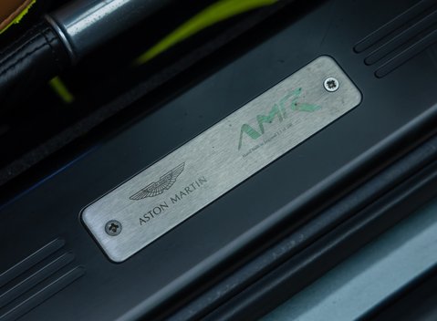 Aston Martin V8 Vantage AMR 24