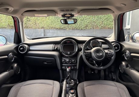 Mini Hatch One 1.2 Petrol Manual Pepper pack 5 door - 16,000 MILES - £35 ROAD TAX 11