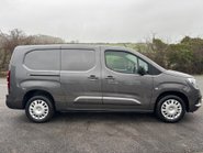 Vauxhall Combo L2H1 2300 100ps Pro Panel Van - Sat Nav / Rear Camera 10