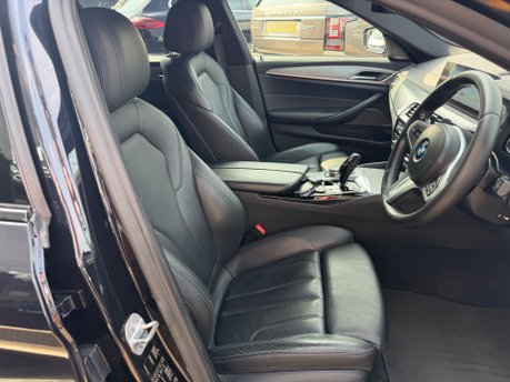 BMW 5 Series 520D M SPORT TOURING 27