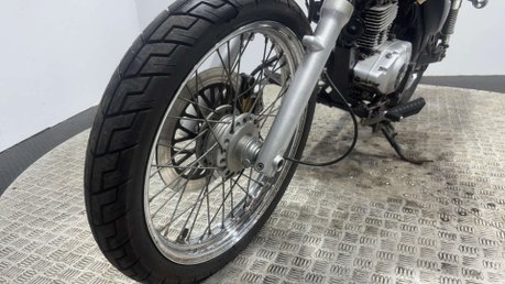 Suzuki Marauder GZ 2005 RUNNING PROJECT CRUISER BIKE SPARES OR REPAIR 125CC 17