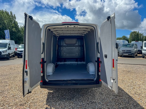 Volkswagen Crafter MWB L2H2 [SOLD CR] High Roof Startline Cr30 Air Con Sensors Euro 6 8