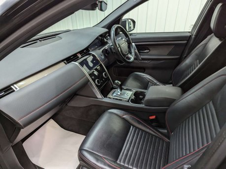 Land Rover Discovery Sport 2.0 Discovery Sport R-Dynamic SE D Auto 4WD 5dr 52