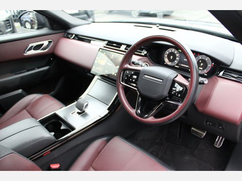 Land Rover Range Rover Velar 3.0 D300 MHEV Dynamic HSE Auto 4WD Euro 6 (s/s) 5dr 15