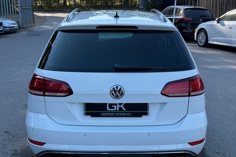 Volkswagen Golf MATCH TDI - 1 OWNER - 11 SERVICES - VAT QUALIFYING - APPLE CAR PLAY 8