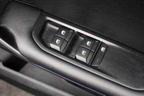 MG MG4 5dr 150kW SE EV Long Range Electric Auto 19
