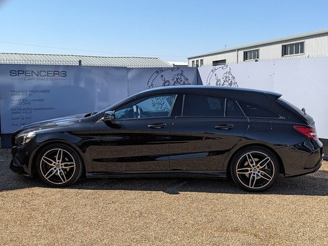Mercedes-Benz CLA Class CLA 200 D AMG LINE 4