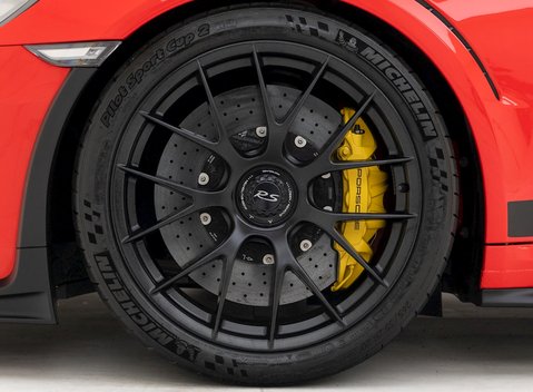 Porsche 911 (991.2) GT3 RS Weissach 8