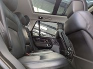 Land Rover Range Rover 4.4 Range Rover Vogue SE SDV8 Auto 4WD 5dr 64