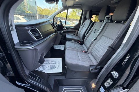 Ford Tourneo Custom 310 TITANIUM L1 - WAV - WHEELCHAIR ACCESSIBLE - LOW MILEAGE - NEW CLUTCH 20