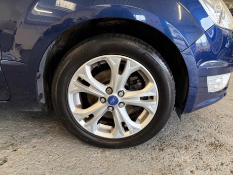 Ford Galaxy 1.6T EcoBoost Titanium X Euro 5 (s/s) 5dr 2