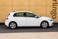 Volkswagen Golf LIFE TSI 12