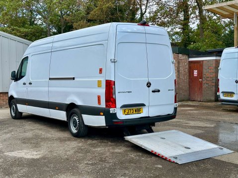 Mercedes-Benz Sprinter 2.0 315 CDI Progressive RWD L3 H2 Euro 6 (s/s) 5dr 13