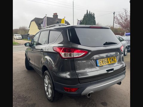 Ford Kuga 2.0 TDCi Titanium 2WD Euro 6 (s/s) 5dr 2