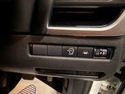 Nissan Qashqai 1.3 DIG-T MHEV N-Connecta XTRON Euro 6 (s/s) 5dr 11