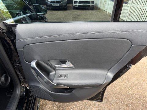 Mercedes-Benz CLA Class CLA 200 AMG LINE 35