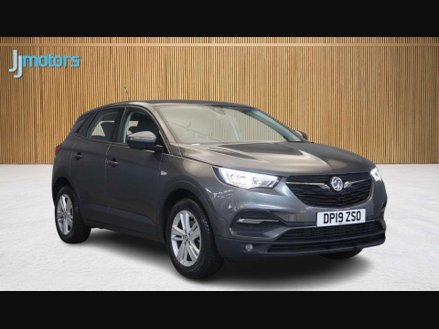 Vauxhall Grandland X 1.2 Turbo GPF SE SUV 5dr Petrol Manual Euro 6 (s/s) (130 ps)