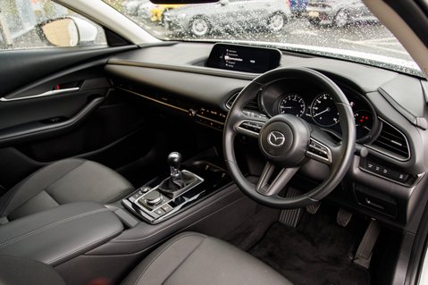 Mazda CX-30 SE-L LUX MHEV 4