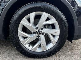 Volkswagen Tiguan 1.5 Tiguan Life TSi 5dr 15