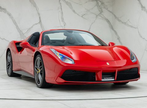 Ferrari 488 SPIDER 9