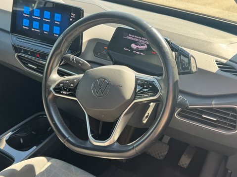 Volkswagen ID.3 (Sold)Pro Performance 58kWh Life Hatchback 5dr Electric Auto (204 ps) 13